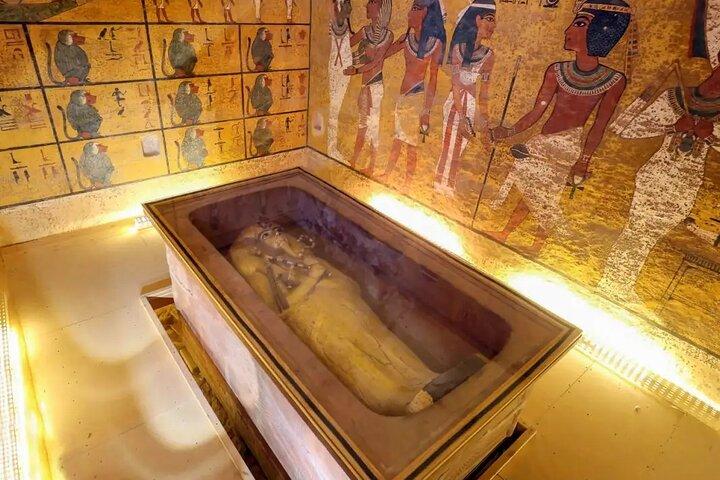 Luxor Private Day Trip fra Hurghada udforske templer og grave