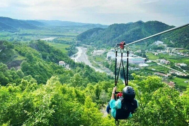 Zipline Albania Avventura e Castello di Petrela da Durazzo/Golem