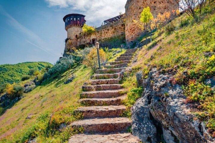 Zipline Albania Avventura e Castello di Petrela da Durazzo/Golem