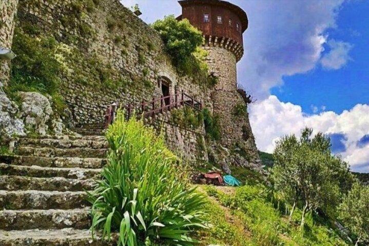 Zipline Albania Avventura e Castello di Petrela da Durazzo/Golem