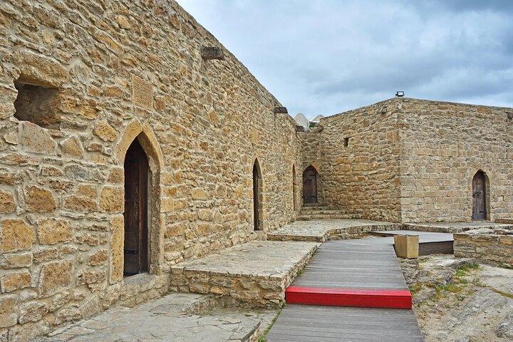 Absheron Highlights Private Tour : Ateshgah, Yanardag & Mardakan