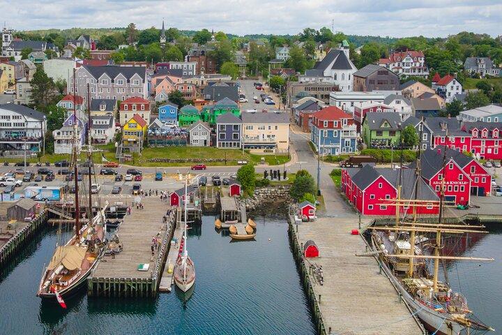 Peggy's Cove, Lunenburg e Cemitério do Titanic