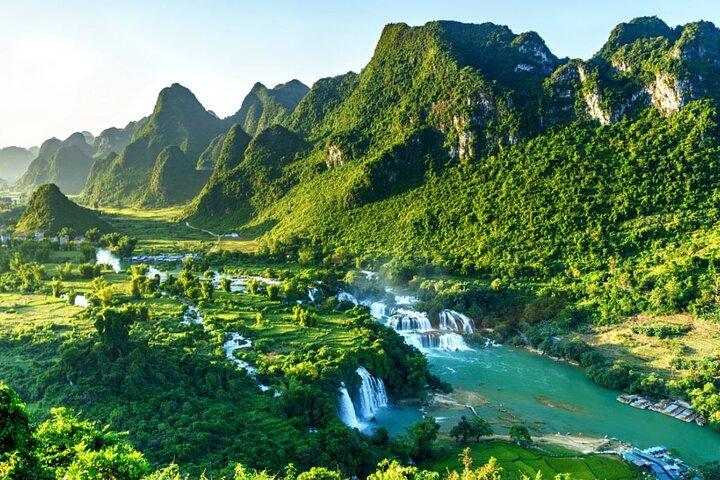 Cao Bang Trekking e tour in moto 3D2N