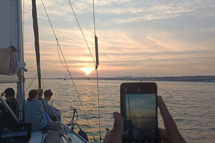 Private Sunset Sailboat Experience in Lisbon