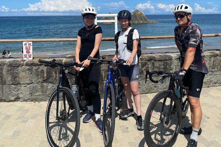 Itoshima Mountain Panorama and Scenic Coastline Tour de bicicleta elétrica