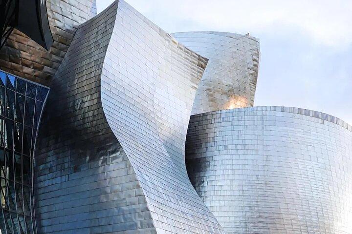 Excursão de luxo em Bilbao Dragonstone Guggenheim e almoço de luxo
