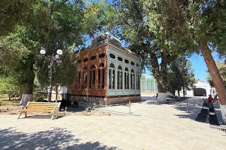Bukhara: Private Guided Tour Outside the Ancient Bukhara