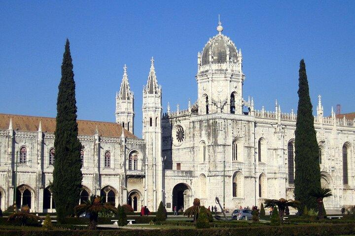 Tour di Lisbona Belem e Sintra con Pena e Jeronimos
