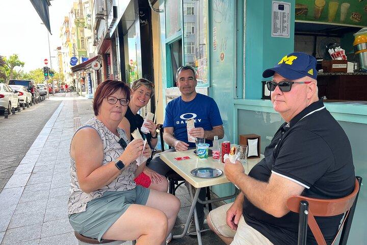 Istanbul Street Food Tour: 10 Tastings + Ferry to Kadikoy
