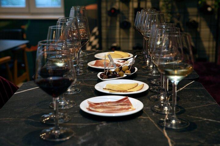 Zadar : NIEUWE Dalmatische wijnproeverij & Tapas Experience