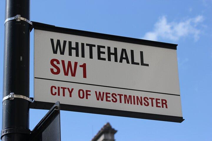 London: Private 3 Hour Spy Taxi Tour of London