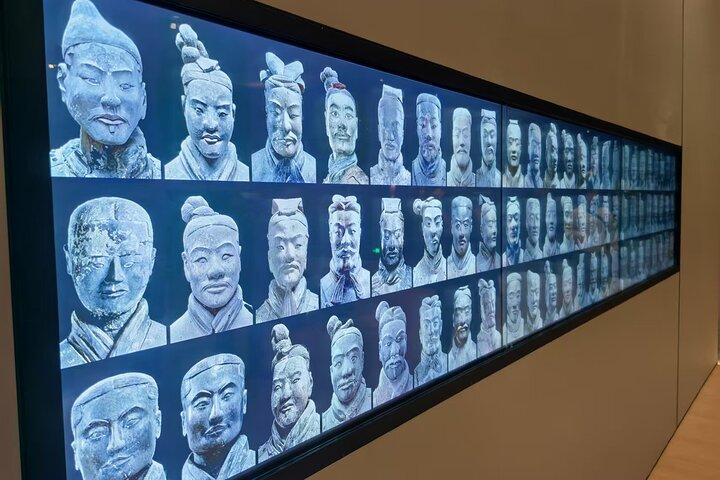 ZANBUS : Xi'an Qin Terra-cotta Warriors bustur afgår kl. 8/9