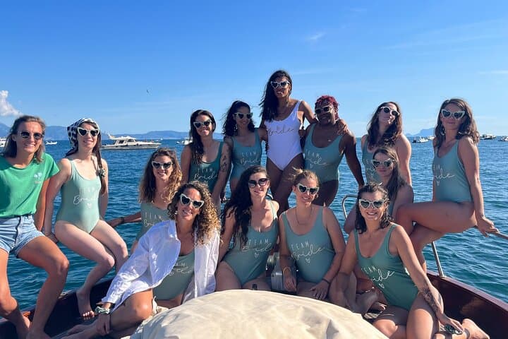 Private Boat Tour – Gulf of Naples with Skipper, Swim & Aperitif