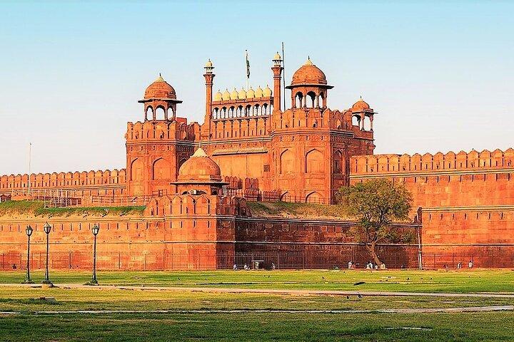 Passe o bilhete de entrada para Delhi Red Fort com Guia Privado