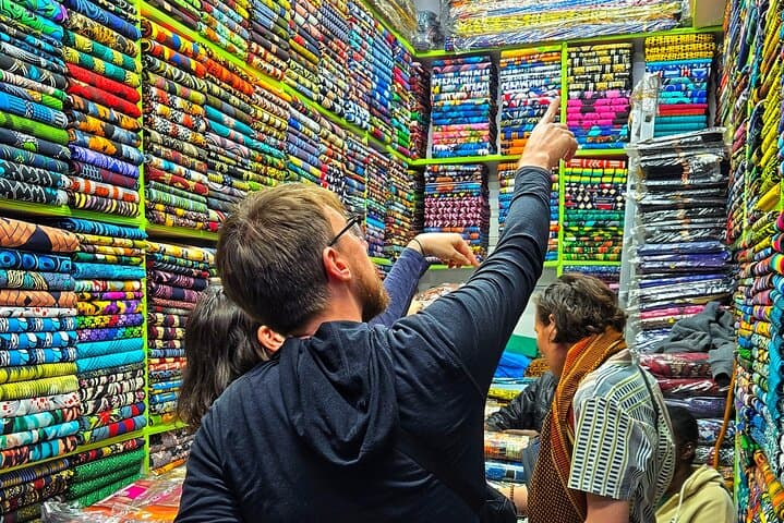 Fashion African Fabric & Souvenir Market Tour