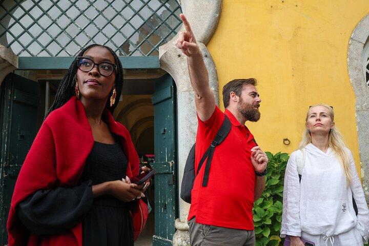 From Lisbon: Sintra, Pena & Winery Tour with Tasting Small-Group