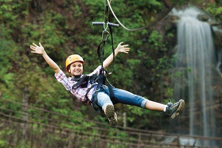 7 Line Waterfall Canopy Zipline Corso