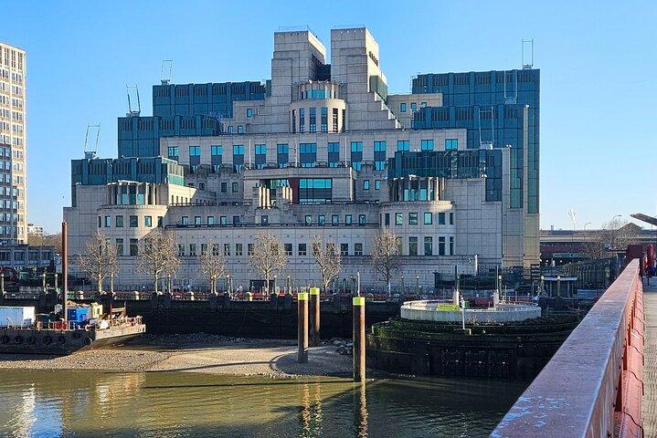 London: Private 3 Hour Spy Taxi Tour of London