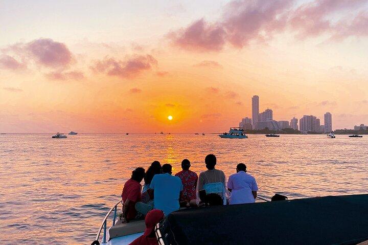 Hoteller i nærheden af Golden Hours Cartagena: Sunset Boat Ride, Open Bar & Island Party