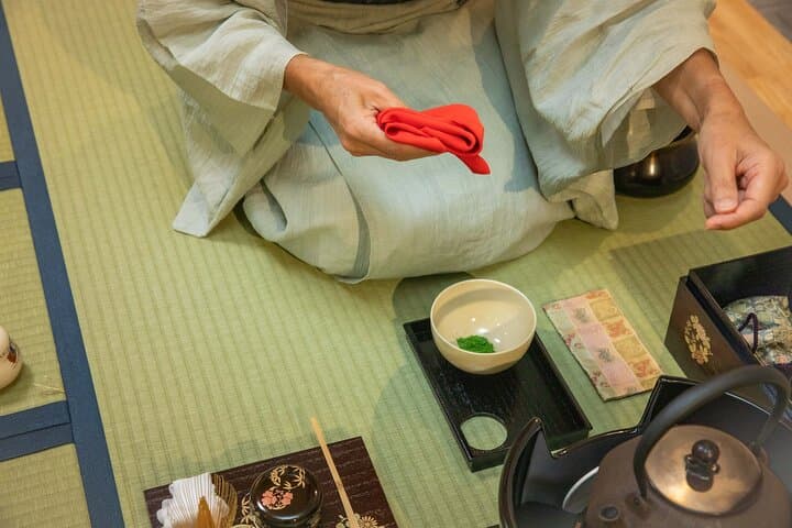 Tea Ceremony Experience at Tokyo Asakusa