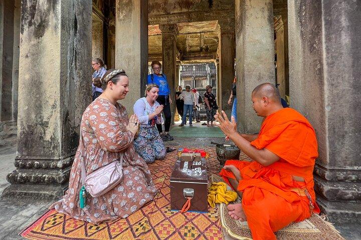 Full-Day Angkor Wat Sunrise Private Tour med Angkor Temples Pass
