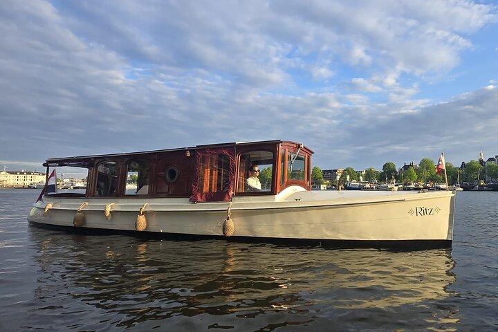 Excursion privée en bateau de luxe à Zaanse Schans au départ d'Amsterdam 5 heures