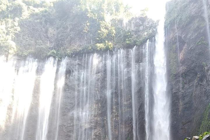 1 Tagestour Tumpak Sewu Wasserfall von Malang / Surabaya