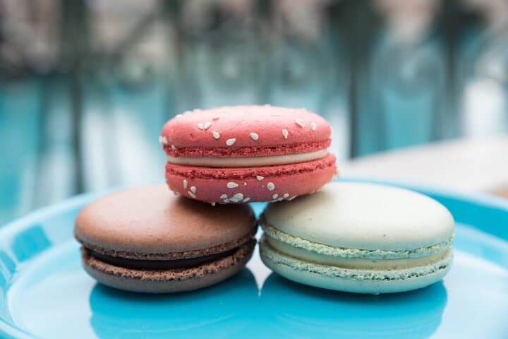 Las Vegas: The Strip's Celebrity Chefs Tour or Downtown Food Tour