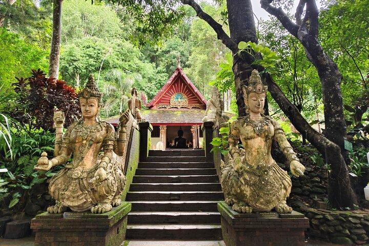 3 oplevelser: Monks trails vandreture, Wat Phalat & Doi Suthep Temple