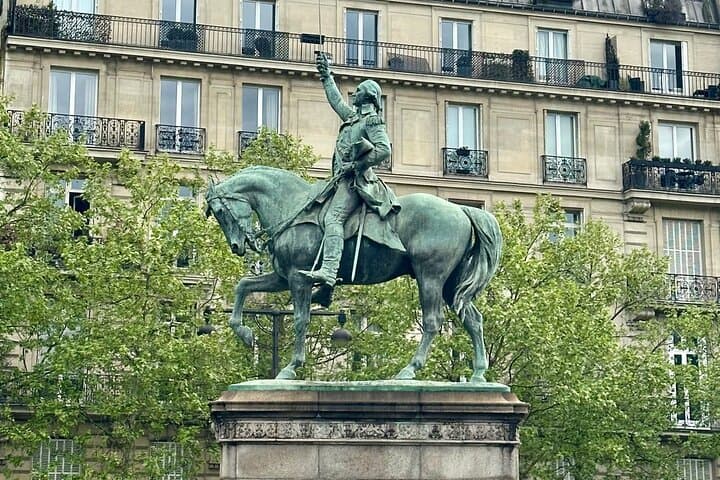 American history in Paris : Paris, Birthplace of the U.S.A.
