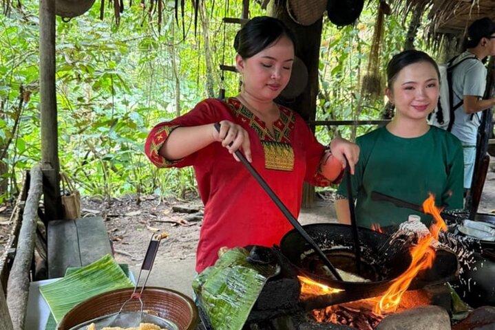 Excursão por Mari Mari Cultural Village com transporte, Guia e Almoço