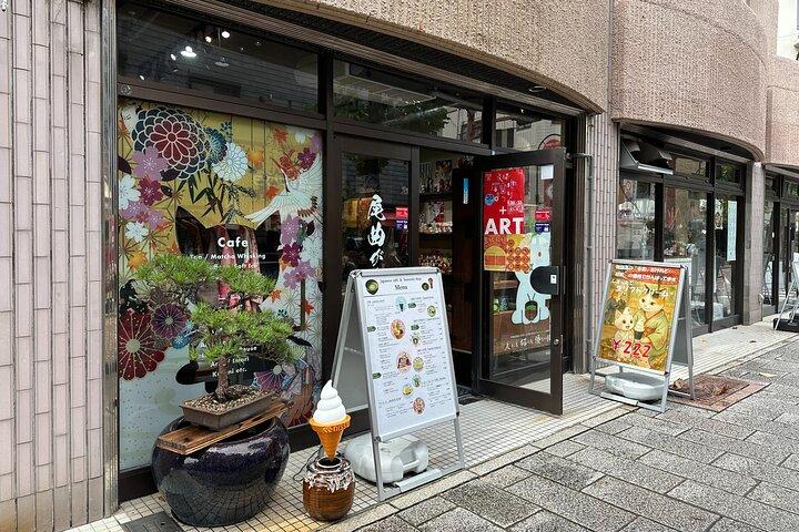 猫と隠れた路地 キティをテーマにした長崎散策ツアー