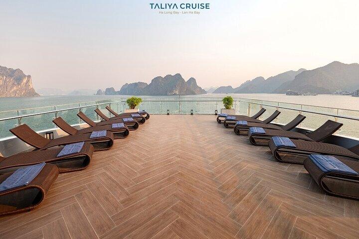 Hanoi : Ha Long & Lan Ha Bay Escape met Taliya 5 - Star Day Cruise