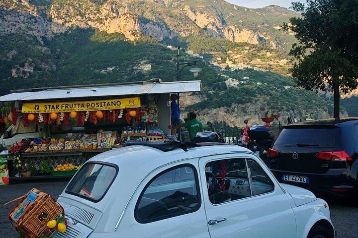Viva o Dolce Vita Amalfi Coast Tour em um clássico Fiat 500
