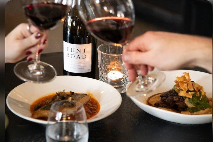 Yarra Valley bei Nacht! Private Wein-, Whisky- und Dinnertour