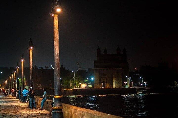 Abend Mumbai by Foot Street Essen und Kulturerbe