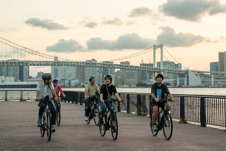 Tokyo Bay Area Sunset Night View 3h Guided E-bike Tour