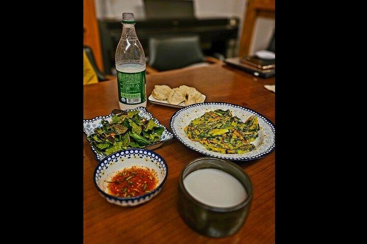 Cena en la vida nocturna de Hanok & Seoul