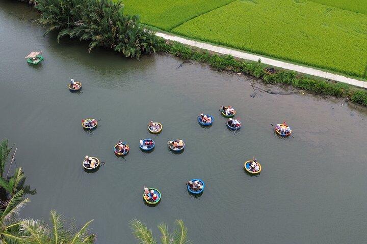 Barco de Cocos em Hoi An Village