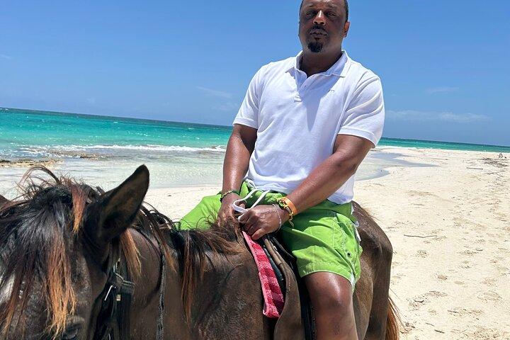 Hoteller i nærheden af Montego Bay Horseback Riding Tour