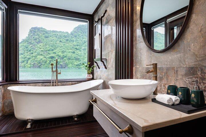 Bai Tu Long Bay Privé 3-daagse cruise