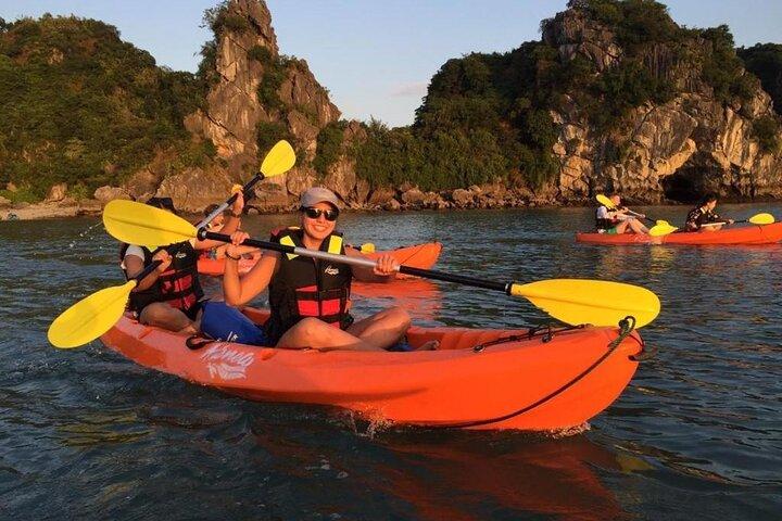 Bai Tu Long Bay Boutique Cruise Tour di 2 giorni 1 notte