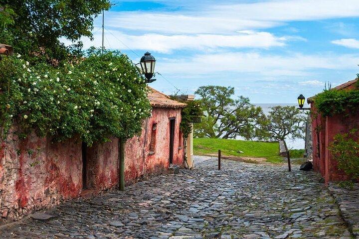 2 - Day Colonia del Sacramento Getaway from Buenos Aires