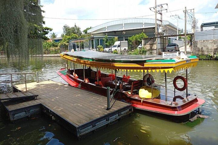 Bangkok Canal Adventure: Great Buddha, Thai Desserts & Café