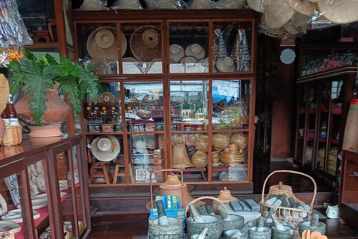 Bangkok Canal Adventure: Great Buddha, Thai Desserts & Café
