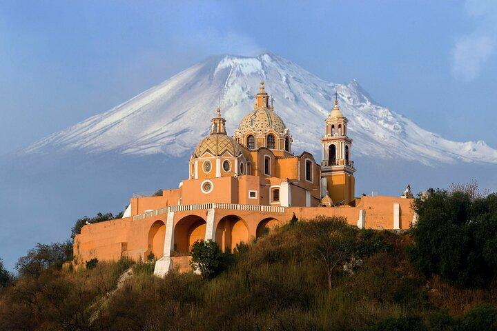 Tour Privado de CDMX a Pueblo Mágico Cholula y Centro de Puebla
