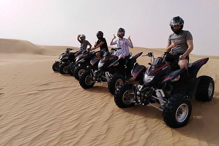Abu Dhabi : Sunrise Desert Safari & Quad Bike Optional
