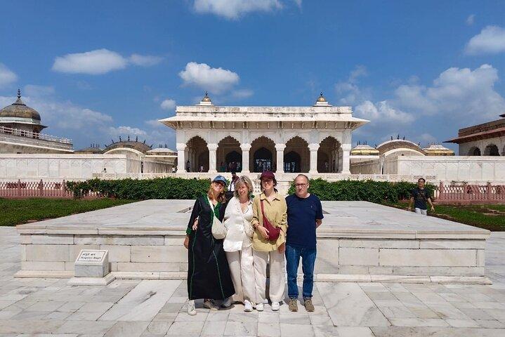 Jaipur til Agra samme dag med bil og chauffør