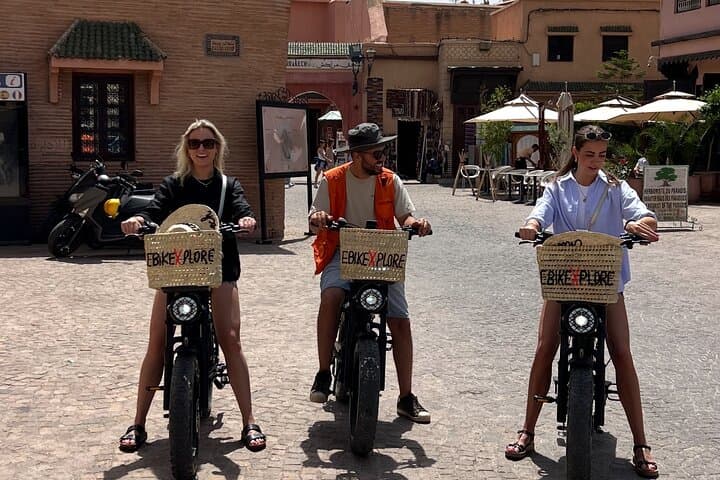 Marrakech E-Bike Tour: Ride the Medina & Off-Road Desert Adventur