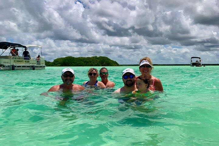 Chacchoben Ruins e Bacalar Tour de barco com almoço